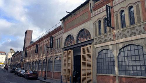 4e00ff6ffd6a4c743b17fc0444036eed.jpg 馬蘭歐尼時(shí)裝學(xué)院.jpg