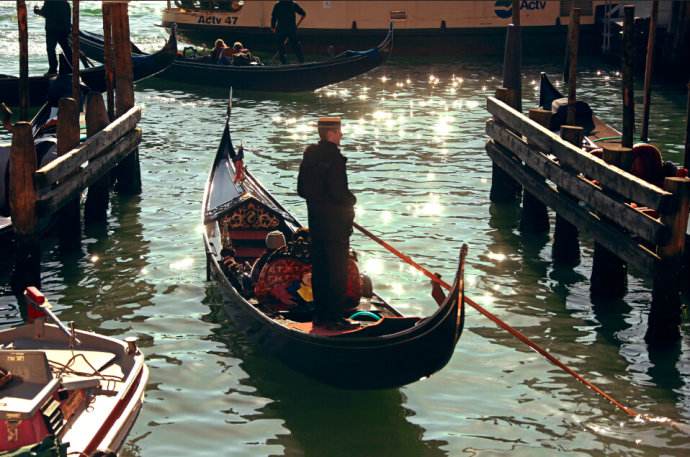 2e437866f54753a61b708fd2d173a739.jpg 33333333333333333333333333333.jpg