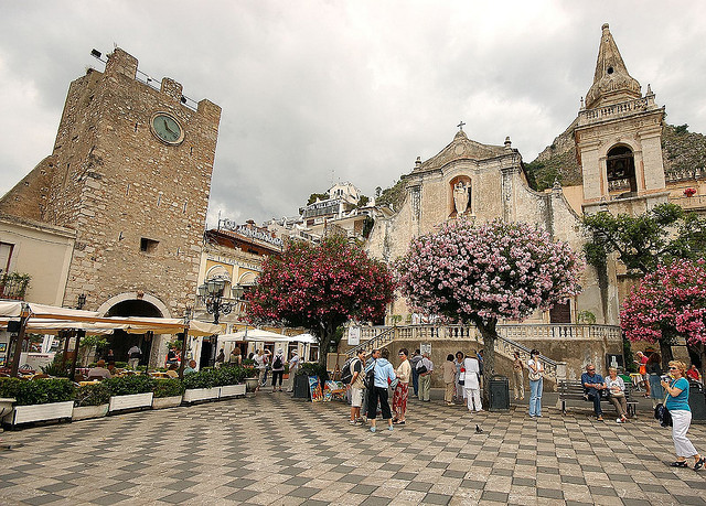 6bc01366307738d19a9b654127049eff.jpg 5555.jpg