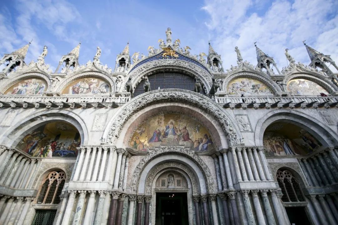 79e4b10a32f700cfc4802bbb44aad29a.jpg 3333.jpg