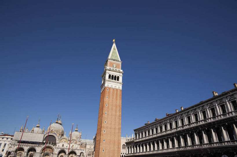 2e4bde08b1e93af608457d6f71986f1a.jpg 2211.jpg