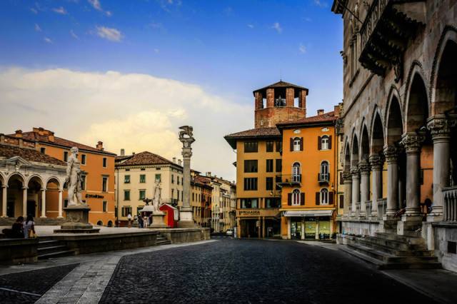 8de2140bfbcef4171aa5f4a99a4fe886.jpg 2222.jpg