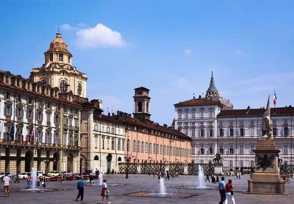 85ddcf9b5d8557e63fb1b7da00b35051.png 333333333.png