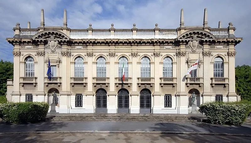 30b6f24725f9b9575b6694dbfc66f86f.jpg 222222222.jpg