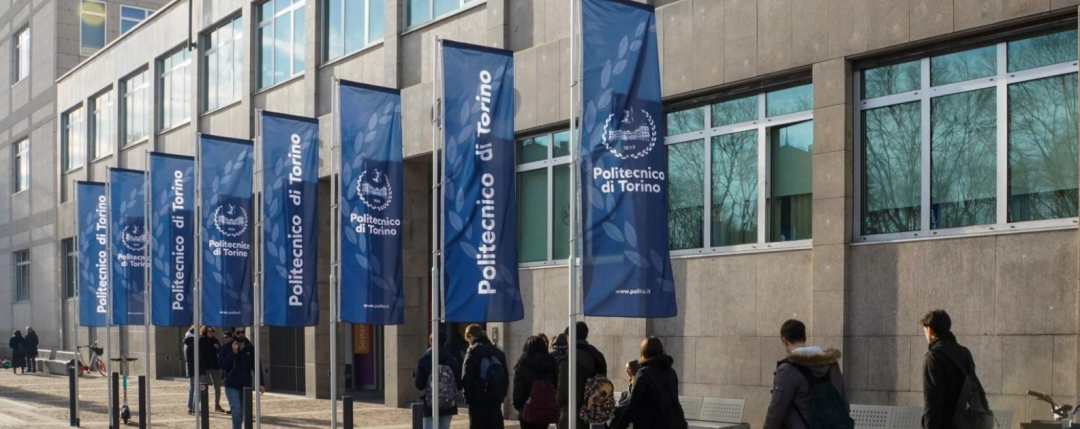 5d2bff14627e746ef69207005a518518.png 33333333.png